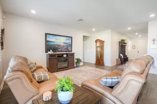 13404 Pasture Ct, Valley Center, CA 92082 - Photo 7