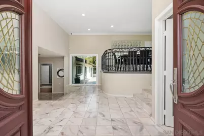  1160 Via Espana, La Jolla, CA 92037 - Photo 3