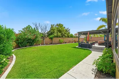  32258 Clear Springs Dr, Winchester, CA 92596 - Photo 31