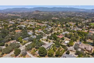 10525 Burned Oak Lane, Escondido, CA 92026 - Photo 69