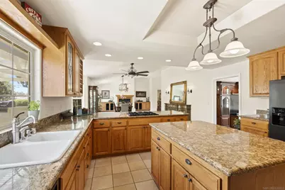  10525 Burned Oak Lane, Escondido, CA 92026 - Photo 37