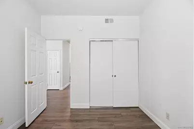  953 Gallery, Oceanside, CA 92057 - Photo 17