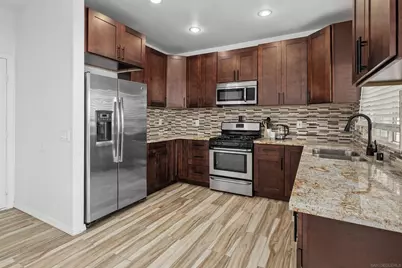  62 Country Club Cir, Chula Vista, CA 91911 - Photo 5