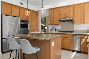5381 Renaissance Ave, San Diego, CA 92122 - Photo 17