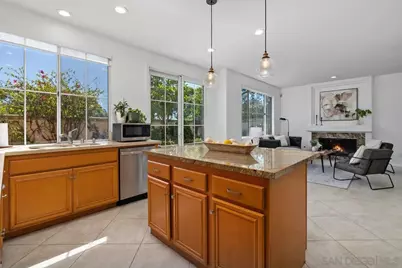  5381 Renaissance Ave, San Diego, CA 92122 - Photo 11