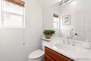 1909 Diamond, San Diego, CA 92109 - Photo 23