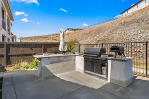 1567 Corte Botanicas, Chula Vista, CA 91913 - Photo 39
