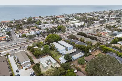  981 N Vulcan Ave #7, Encinitas, CA 92024 - Photo 29