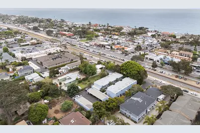  981 N Vulcan Ave #7, Encinitas, CA 92024 - Photo 31