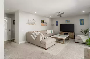 8524 Via Mallorca, La Jolla, CA 92037 - Photo 3