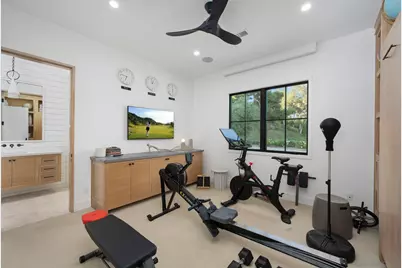  15550 El Camino Real, Rancho Santa Fe, CA 92067 - Photo 17