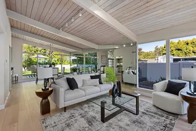  5145 San Aquario Dr, San Diego, CA 92109 - Photo 5