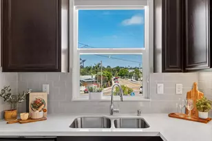 707 Magnolia Ave, Carlsbad, CA 92008 - Photo 11