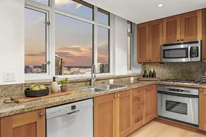  700 W Harbor #2501, San Diego, CA 92101 - Photo 27