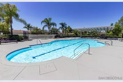  270 Smoke Tree Place, Oceanside, CA 92057 - Photo 5