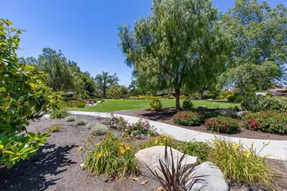 270 Smoke Tree Place, Oceanside, CA 92057 - Photo 3