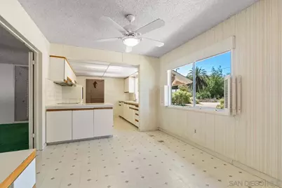  2004 Shire, El Cajon, CA 92019 - Photo 13