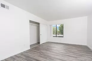 1040 E Washington Ave, Escondido, CA 92025 - Photo 9