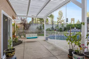 18857 Beechtree Ln, Porter Ranch, CA 91326 - Photo 31