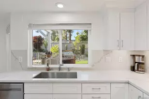 18857 Beechtree Ln, Porter Ranch, CA 91326 - Photo 13