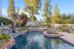 18857 Beechtree Ln, Porter Ranch, CA 91326 - Photo 35