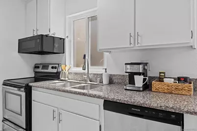  3140 Midway Dr. #A209, San Diego, CA 92110 - Photo 9