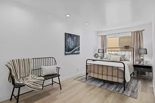 3140 Midway Dr, San Diego, CA 92110 - Photo 13