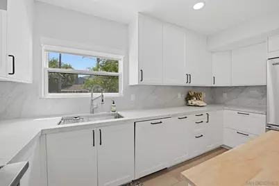  474 H Ave, Coronado, CA 92118 - Photo 11