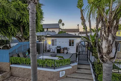 1566 Reed Ave, San Diego, CA 92109 - Photo 3