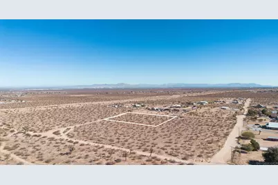  1 Marco Road #1, Phelan, CA 92371 - Photo 5