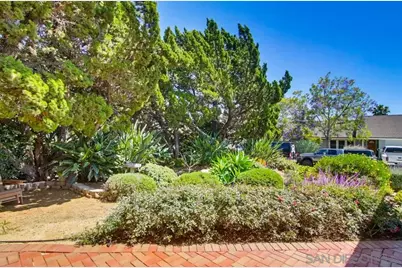  10018 Resmar Pl, San Diego, CA 91941 - Photo 5