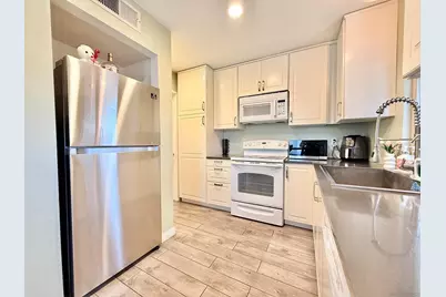  807 S Mollison Ave #24, El Cajon, CA 92020 - Photo 5