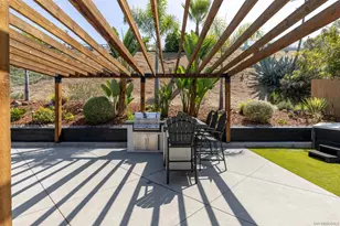 7477 Volclay, San Diego, CA 92119 - Photo 11