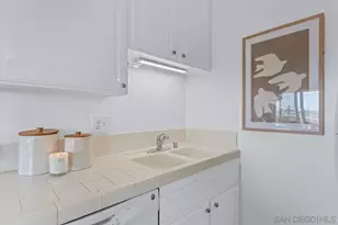 725 Redondo Ct, San Diego, CA 92109 - Photo 11