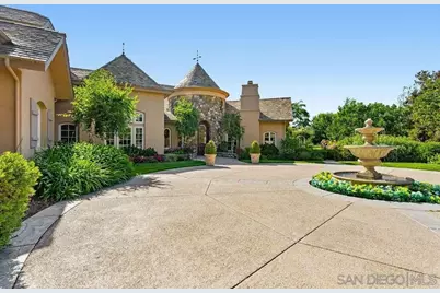  6253 Clubhouse Drive, Rancho Santa Fe, CA 92067 - Photo 69