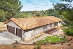 30720 Saddleback Rd, Valley Center, CA 92082 - Photo 17
