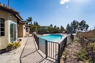  630 Myra Ave, Chula Vista, CA 91910 - Photo 47