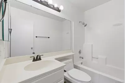  236 Diamond Way #Unit 250, Vista, CA 92083 - Photo 29