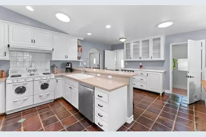  2718 Havasupai Ave, San Diego, CA 92117 - Photo 7