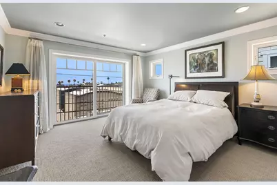  7718 Ivanhoe, La Jolla, CA 92037 - Photo 15
