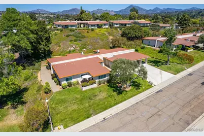  16657 Roca Dr, San Diego, CA 92128 - Photo 45