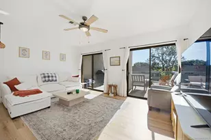 2352 Caringa Way, Carlsbad, CA 92009 - Photo 5