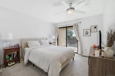 2352 Caringa Way, Carlsbad, CA 92009 - Photo 11