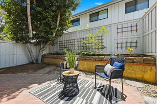 8067 Caminito Mallorca, La Jolla, CA 92037 - Photo 33