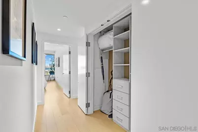  888 W E Street #1001, San Diego, CA 92101 - Photo 35