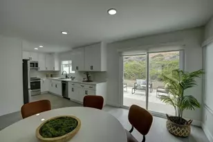 8430 Hydra Ln, San Diego, CA 92126 - Photo 9