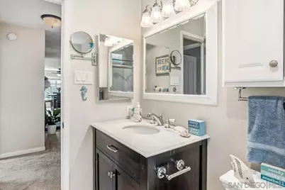  267 Hannalei Dr, Vista, CA 92083 - Photo 19