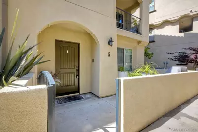  1577 Castillo Way #5, Vista, CA 92081 - Photo 1