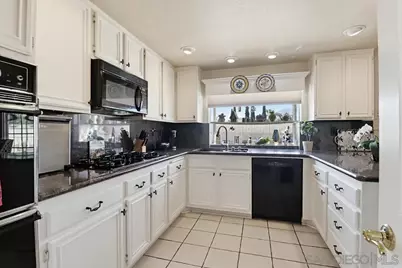  11623 Via Jacquelina, El Cajon, CA 92019 - Photo 13