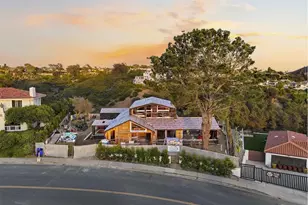 8115 Prestwick, La Jolla, CA 92037 - Photo 13